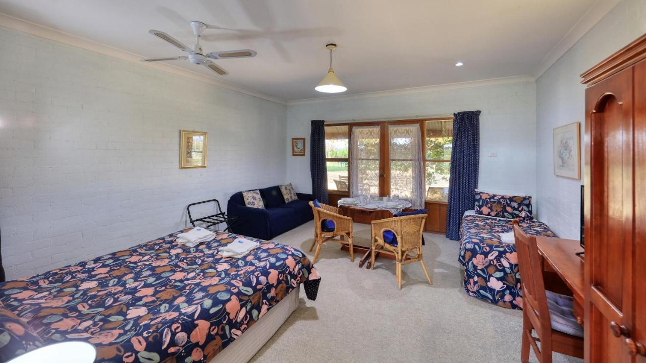 The Vineyard Motel คาวรา ภายนอก รูปภาพ